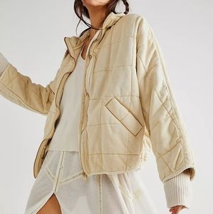 NWT Free People Dolman Quilted Jacket, Medium, Vanilla Creme